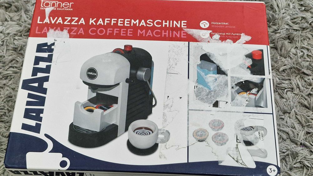 Espressor de lemn Christian Tanner, Lavazza, 3 capsule si cescuta