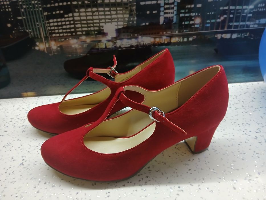 Дамски обувки Gaceland в бордо