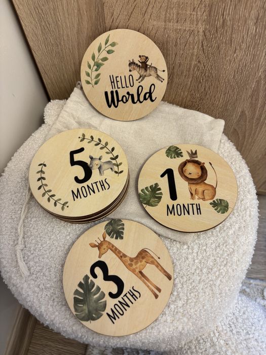Дървени карти за месечинки! За бебе