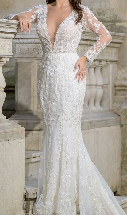 Rochie mireasa plus voal