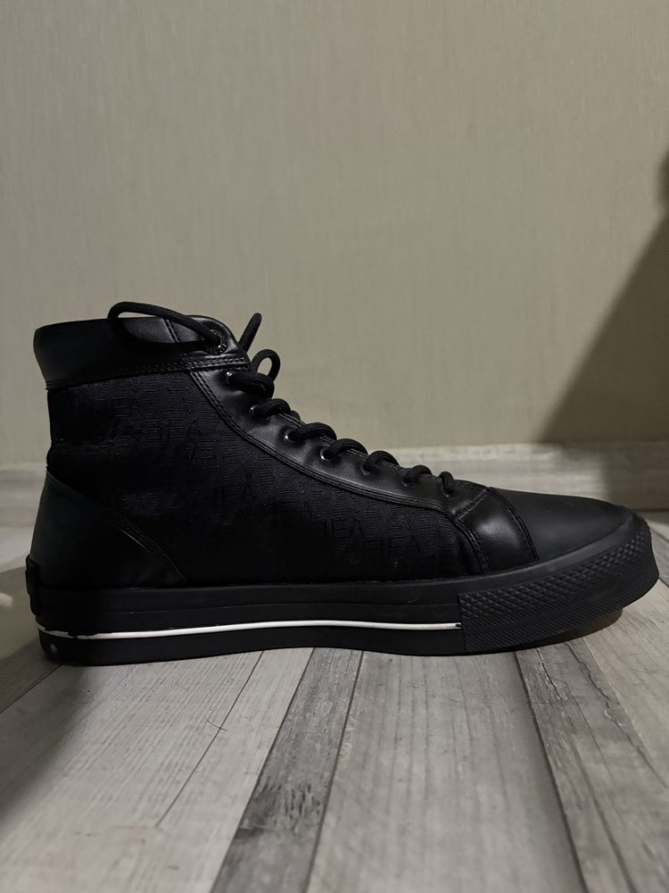 Emporio Armani кецове