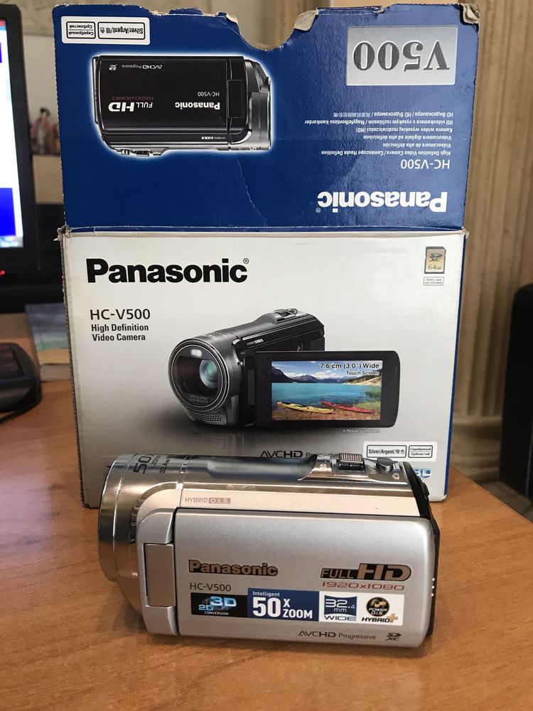 Panasonic HC-V500