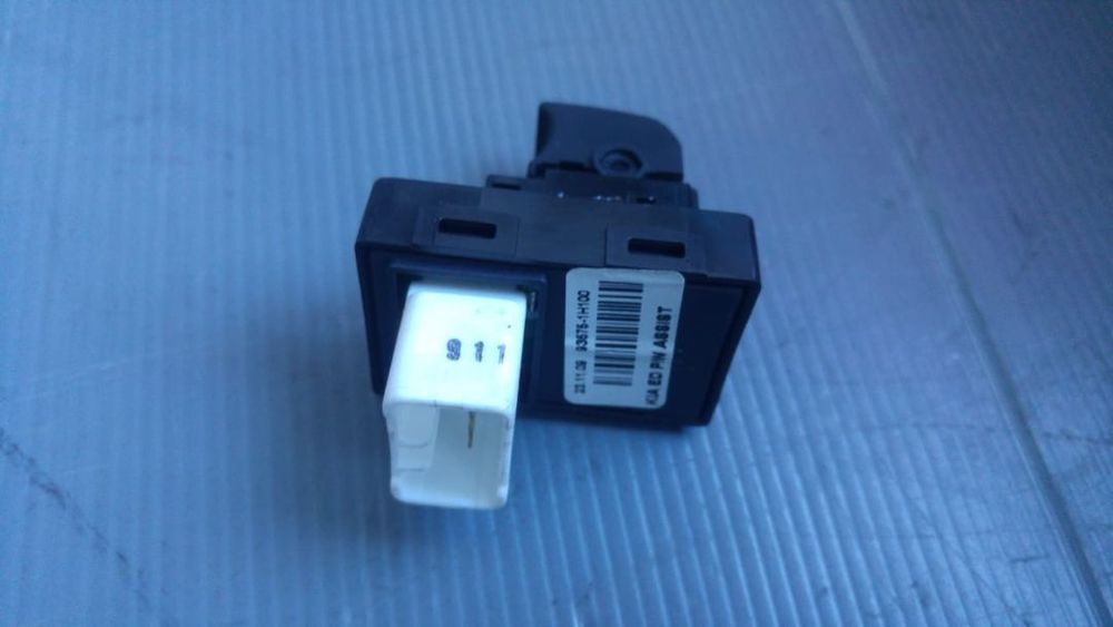 Buton geam electric usa stanga spate kia ceed facelift break 2007-2012 93575-1h100