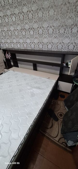 Двухспальная кровать