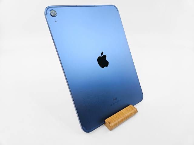 Продам Ipad 10th Generation