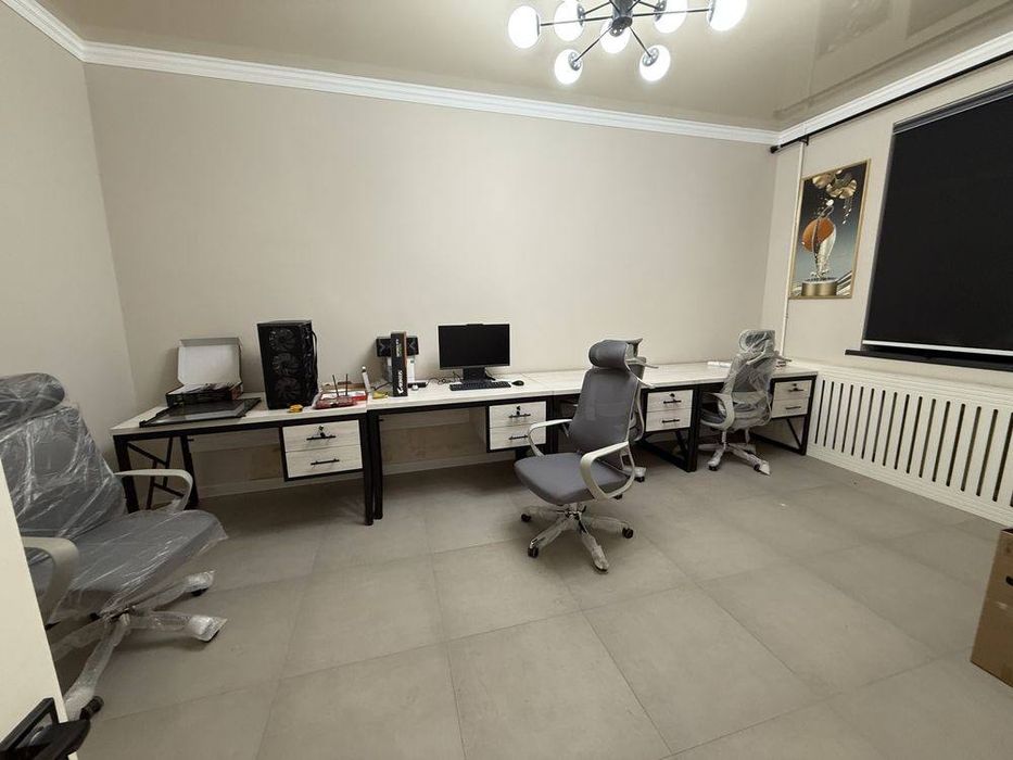 Продаётся Нежилое Помещение 200кв.м Вдоль Дороги ул.Шота Руставели