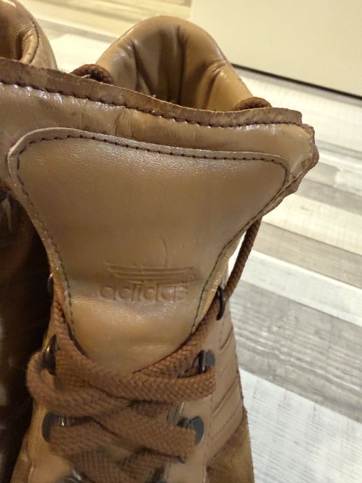 Vand ghete Adidas
