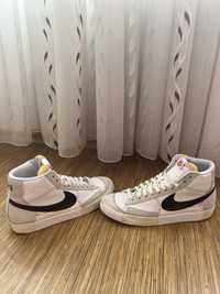 Nike Blazer Mid '77 PRO CLUB