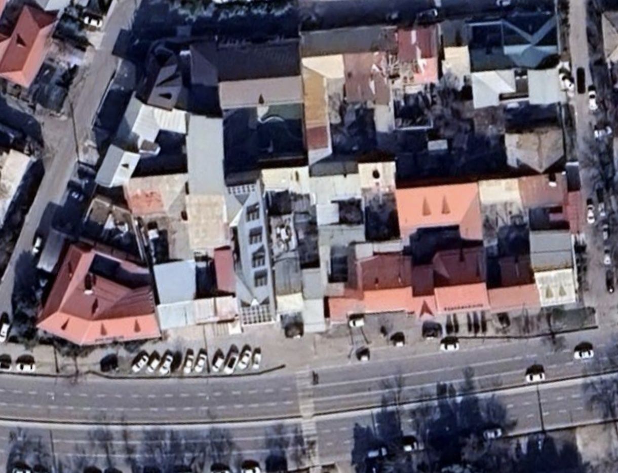 Hovli sotiladi Bodomzor
