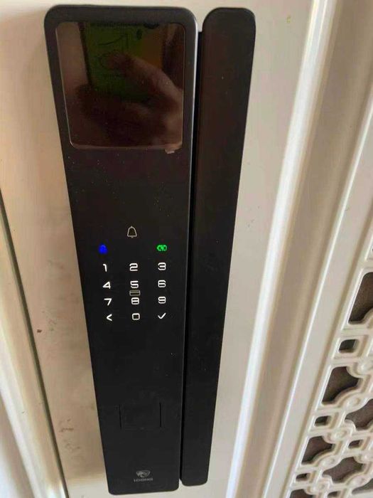 MADINUR — умные замки с установкой в Медеуском районе