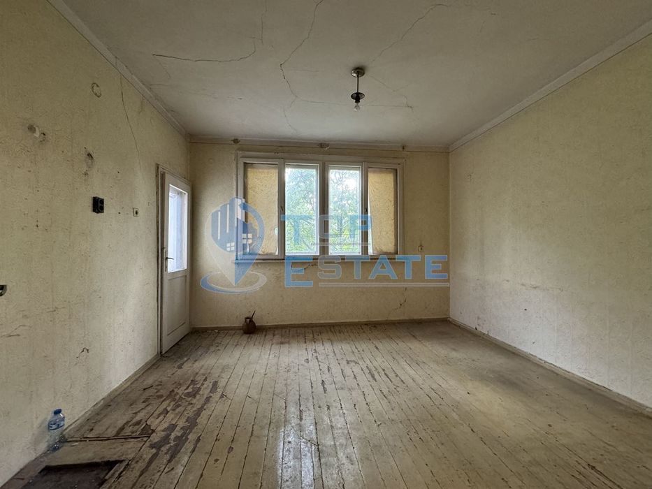 Продава се Етаж от къща в Горна Оряховица - 72 кв.м за 950 €/кв.м - Снимка #4