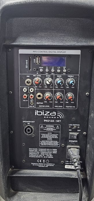 Boxe active mixer,stative microfon , bloototh incluse