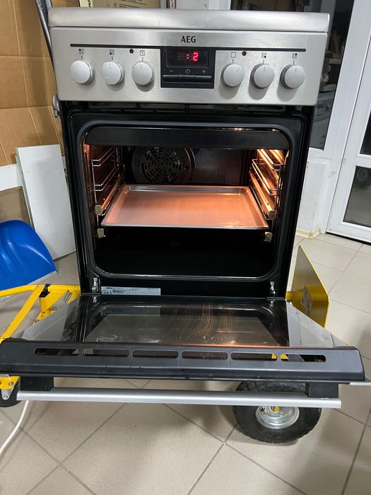 AEG-стояща печка с керамични котлони,мод:47095VD