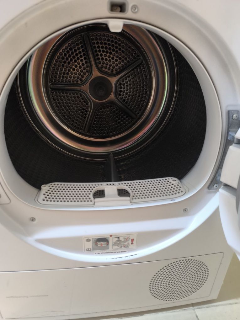 Сушилня Siemens IQ700 A++, с Термо помпа.