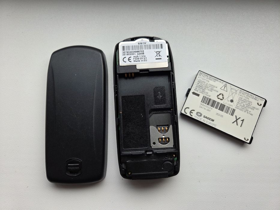 Sagem My-X1 Trio - telefon de colectie