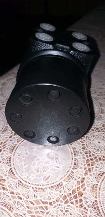 Distribuitor rotativ marca Orbitrol ( Danfoss )