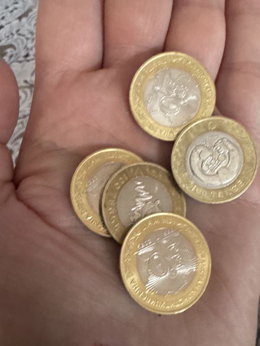 Коллекционная монета 100 тенге « разные 30»