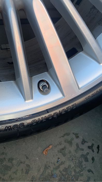 Jante BMW F30 F31 F34 F35, F32 F33 F36 Gran Coupe225/50/18 bridgestone
