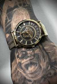 Ceas Versace V-Essential Ladies Gold 36mm Watch VEK400621