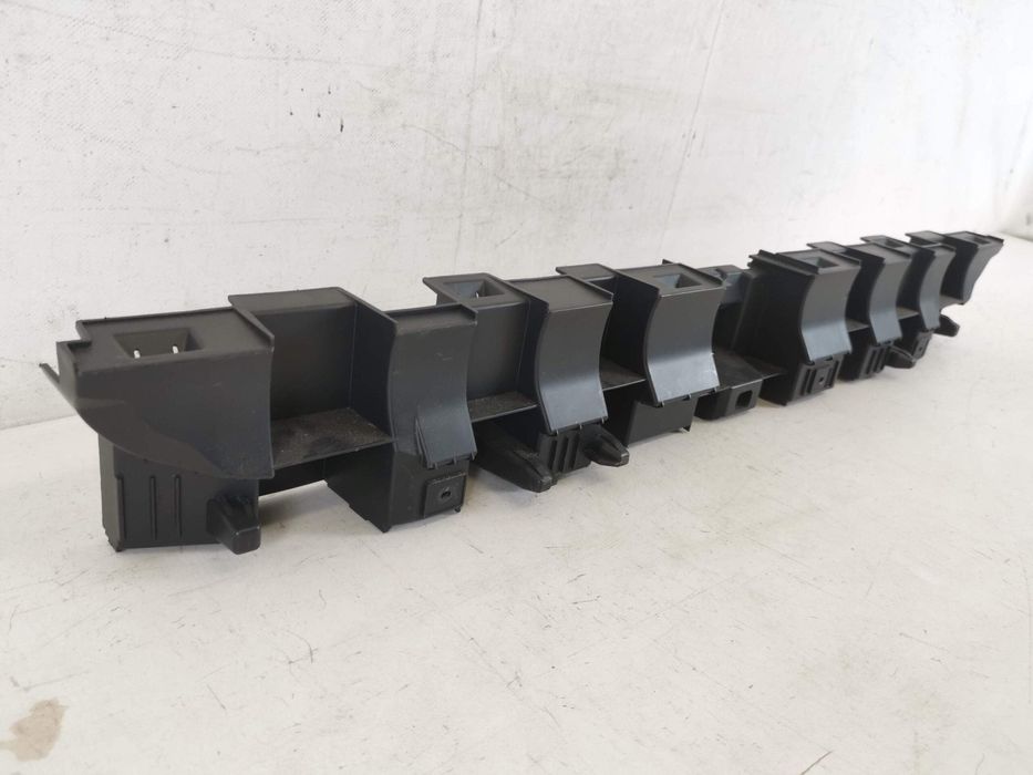 Укрепване Централна Опора Задна Броня Фолксваген / Volkswagen VW Golf