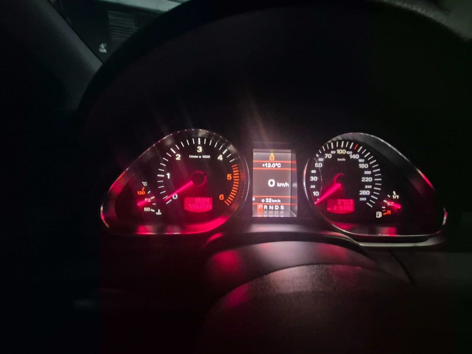 Audi Q7 3.0tdi 2008г