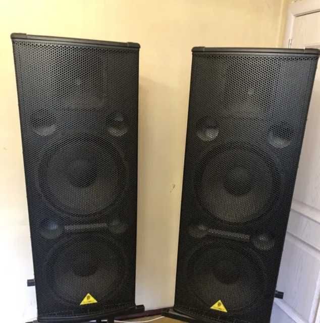 boxe behringer B2520 pro urgent