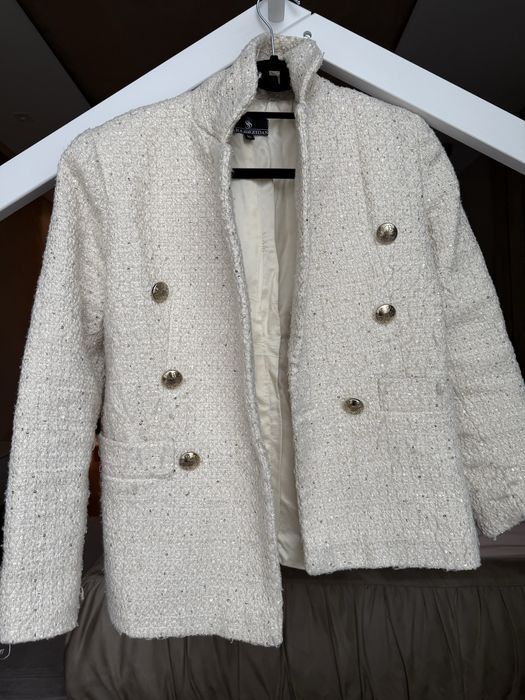 Зимен комплект сако с пола Sara Sweidan