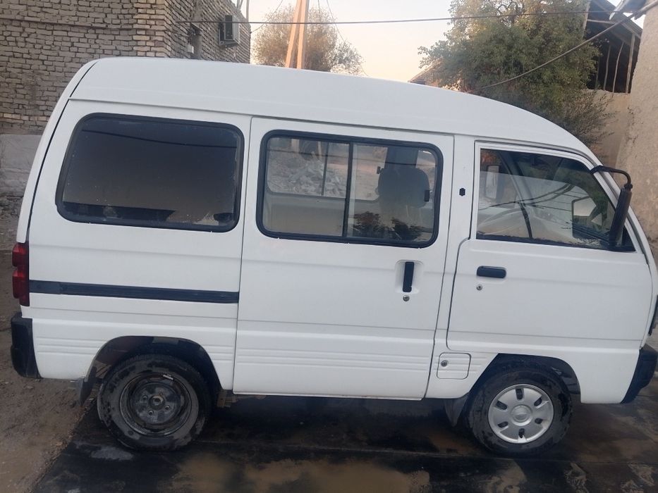 Daewoo.     Damas
