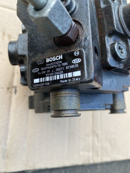 Kit Injectie Pompa rampa injectoare Hyundai Kia  1.7 CRDI Pret 2600lei