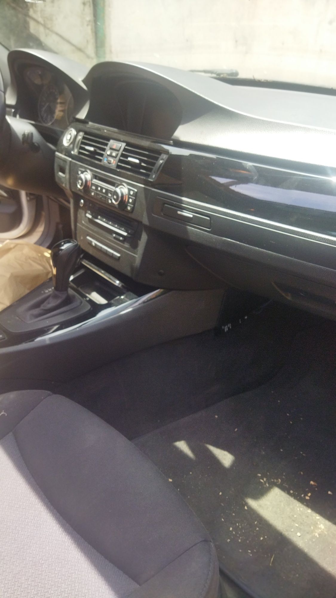 BMW E91. 2.0 LCi