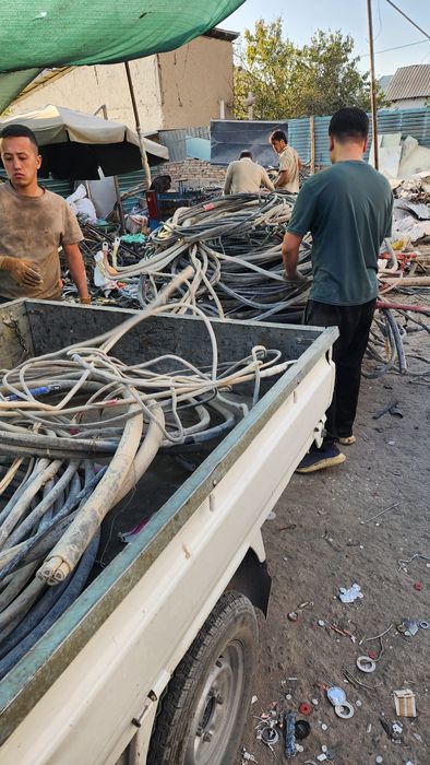 Metallom olamiz metallolom xar xil kabel atxodlar metallolom qabul