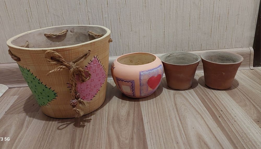 Горшки глиняные для цветов