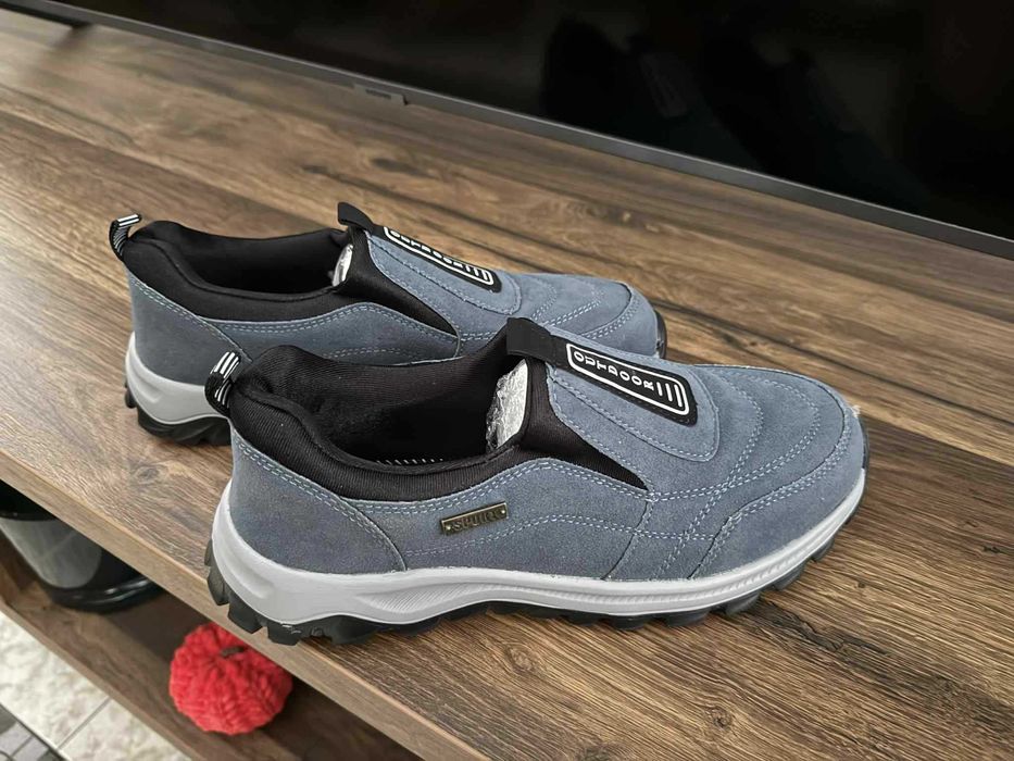 Маратонки ZAROTRAVEL номер 43