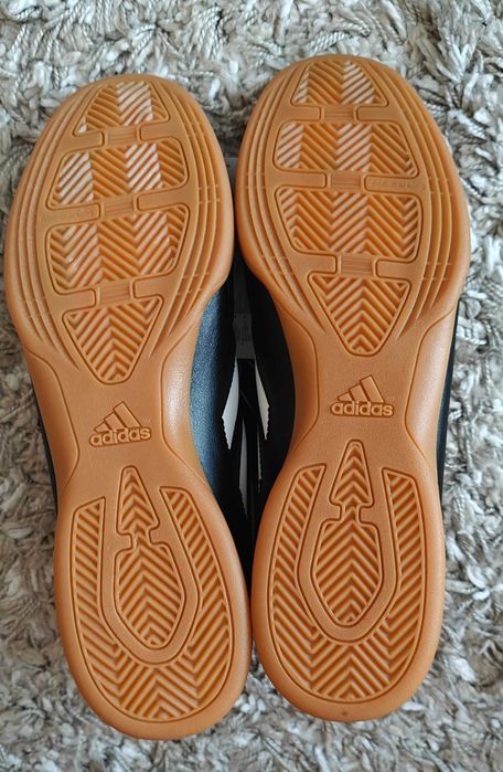 !!Нови!! Маратонки Adidas