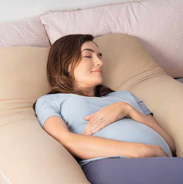 Възглавница за бременни – Бежова У-образна форма + Резервна Калъфка