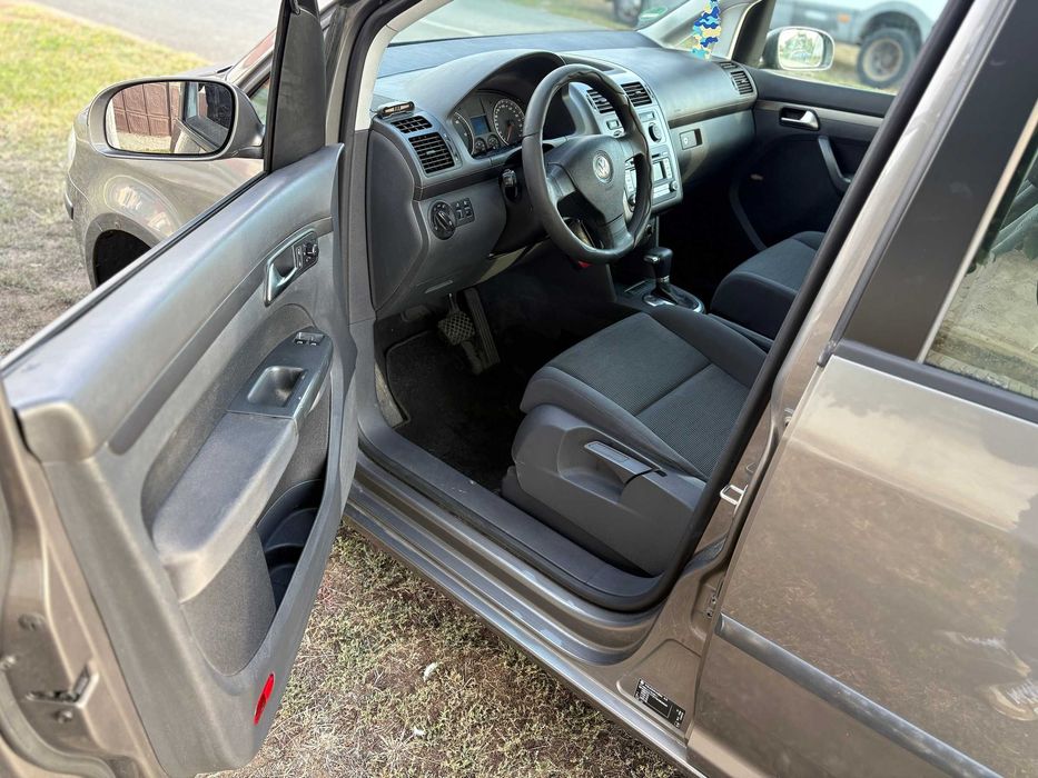Vand Urgent VW Touran 2007, 1.9TDI, Cutie Automata