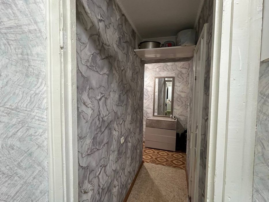 Продам 1 комнатную 1 мкр