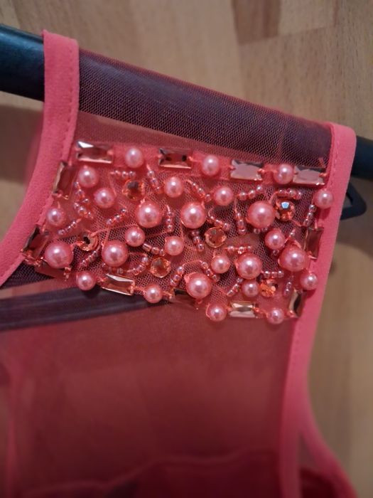 Официална рокля NEW LOOK, с камъни,размер 10/38 М,