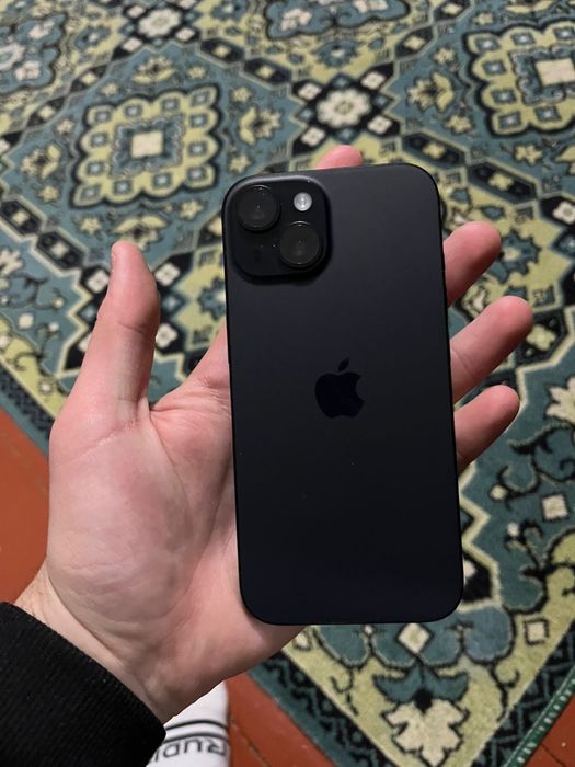 Айфон 15 в хорошем состояние