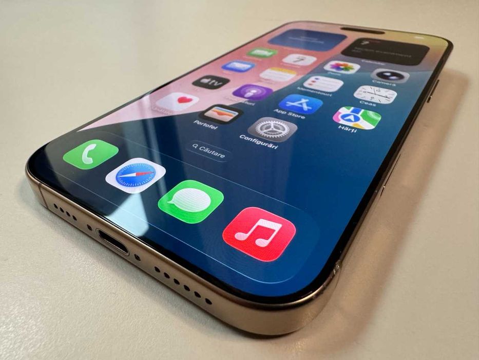  Apple / iPhone 16 Pro Max / 256 Gb / Desert / 97% Acumulator