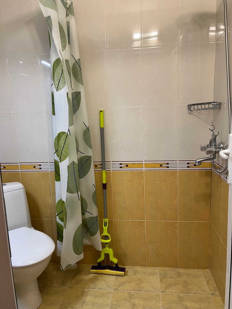 Дава се под наем Тристаен апартамент в Варна, Генералите - 100 кв.м за 612 € - Снимка #7