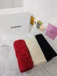 Ser 3 Prosoape, Lavete demachiante Chanel