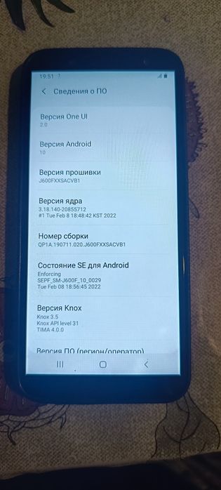 Продаю Самсунг J6