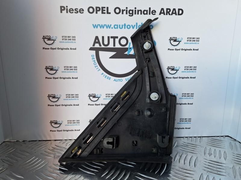 Ornament mulaj geam oglinda stanga fata Opel Adam Rocks