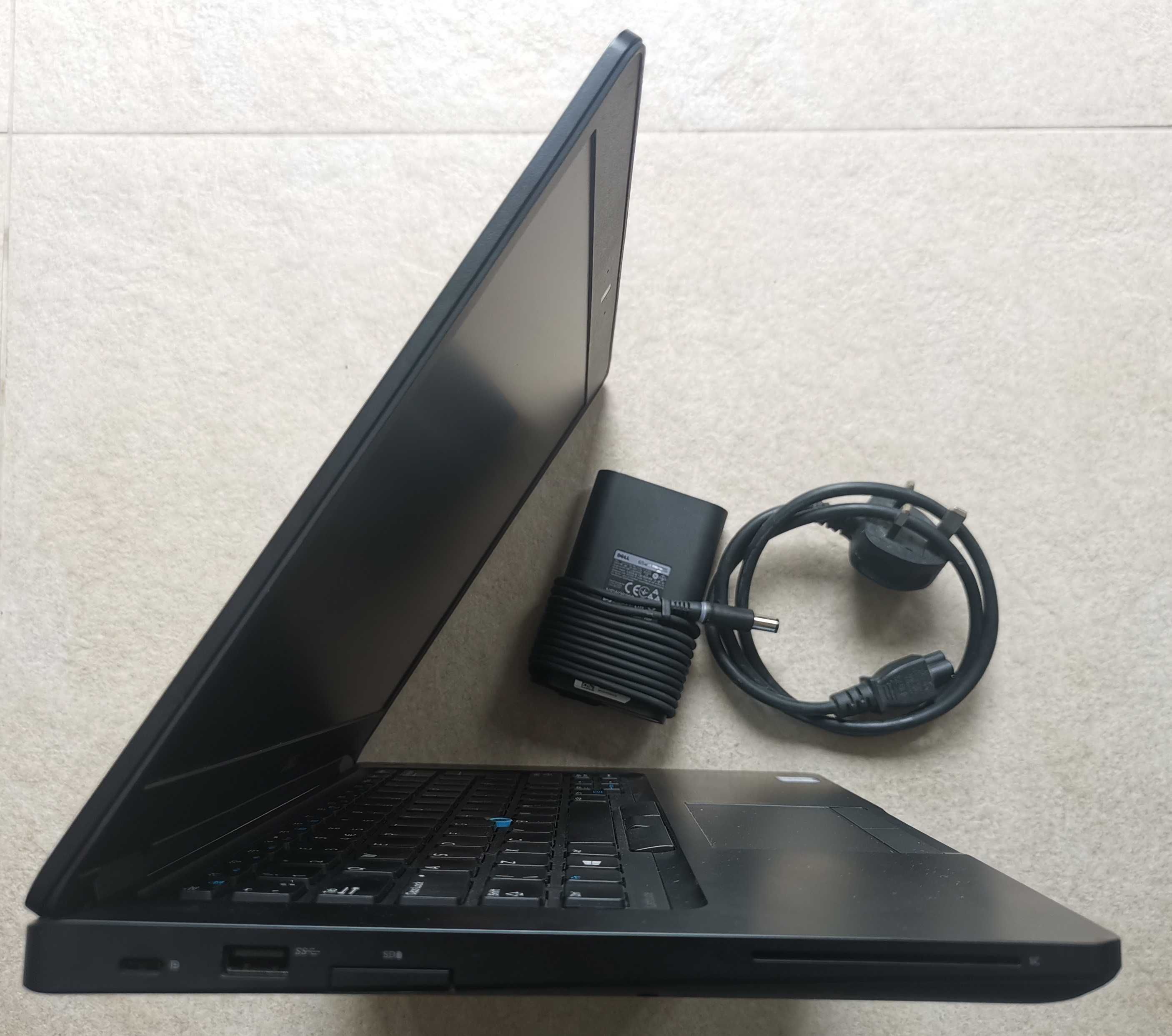 14" Лаптоп Dell Latitude 5480 Core i5 8GB RAM 256GB - USB C - SIM card