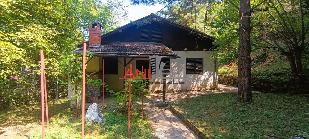 Продава се Къща в Правец - 70 кв.м за 1458 €/кв.м - Снимка #4