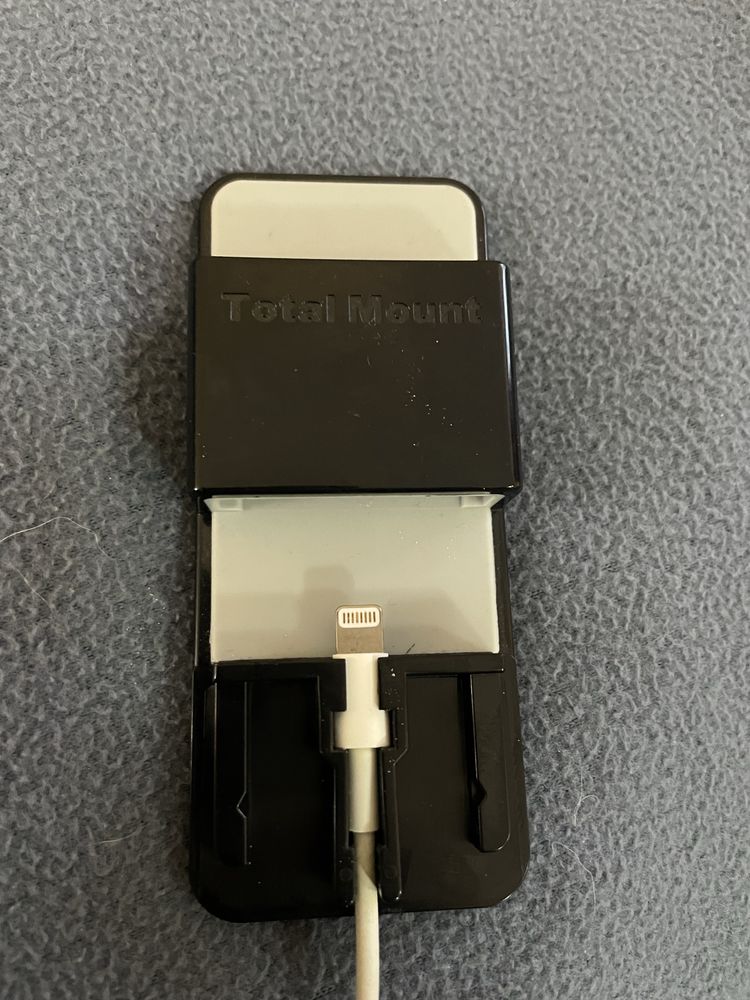 Apple tv 4/4k  стойка за стена
