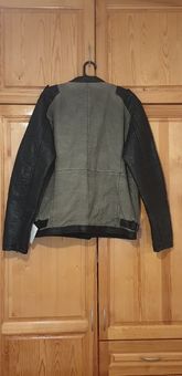 Нови якета Jack Wolfskin Stormlock/Review/Umbro с етикетите от 65лв.