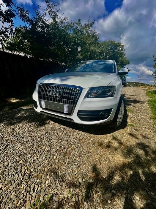 Vand Audi Q5 2012 2.0TDI 170 cai