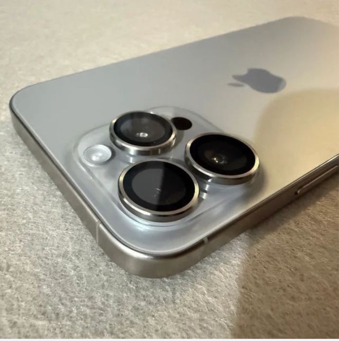 Iphone 15 pro max 25Gb
